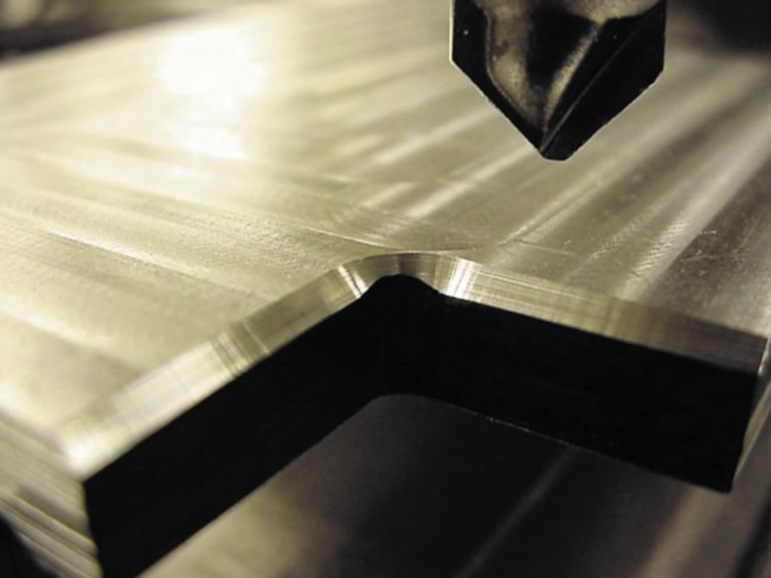 Basic CNC Milling Programming Examples To Try | Machmaster