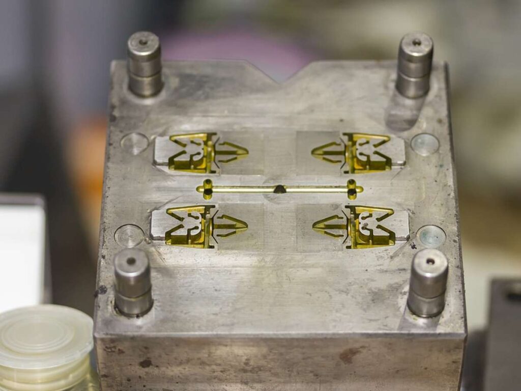 How Long Does Injection Molding Take? 3 How Long Does Injection Molding Take? 3