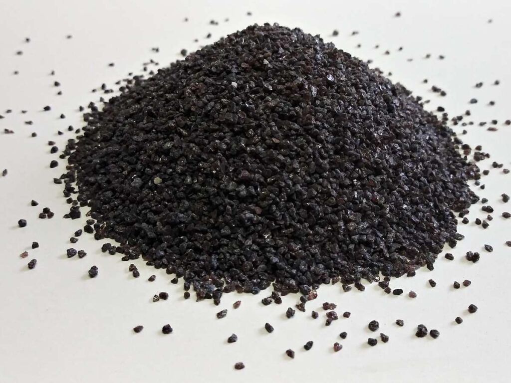 Anodizing Aluminum Housings: The Power of Sandblasting 4