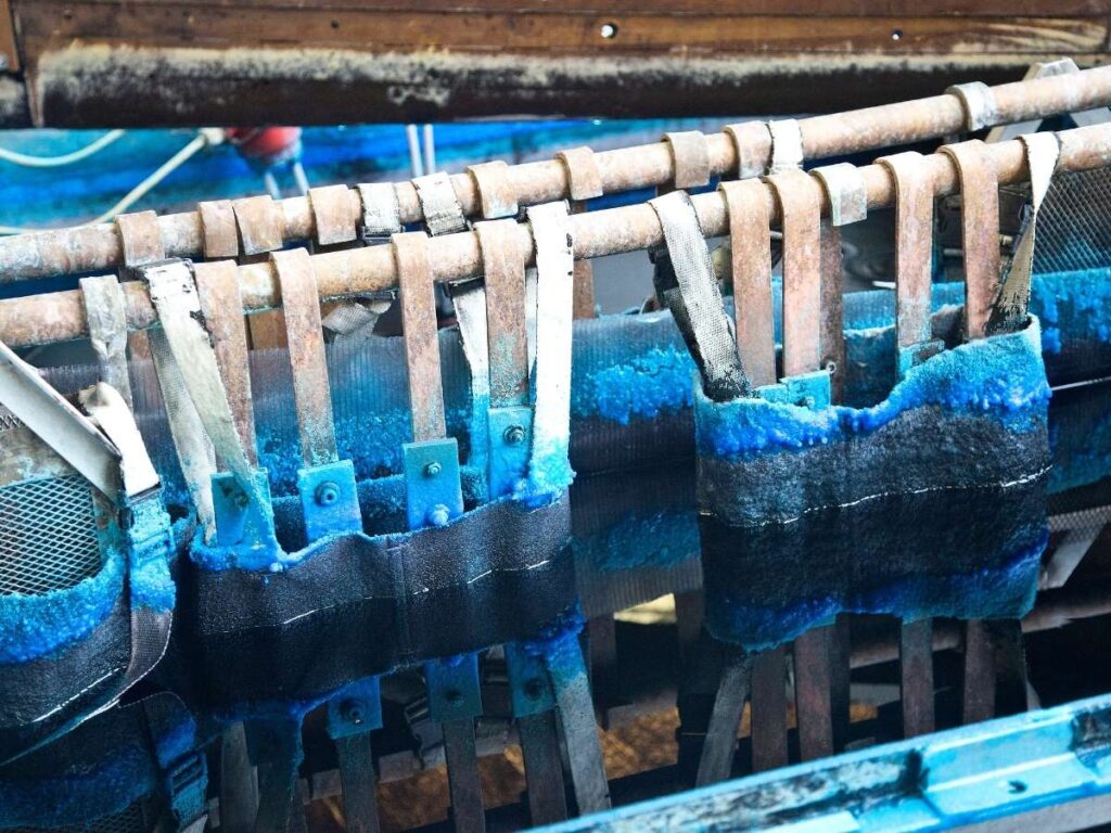 Anodizing vs Galvanizing: What's the Difference 1