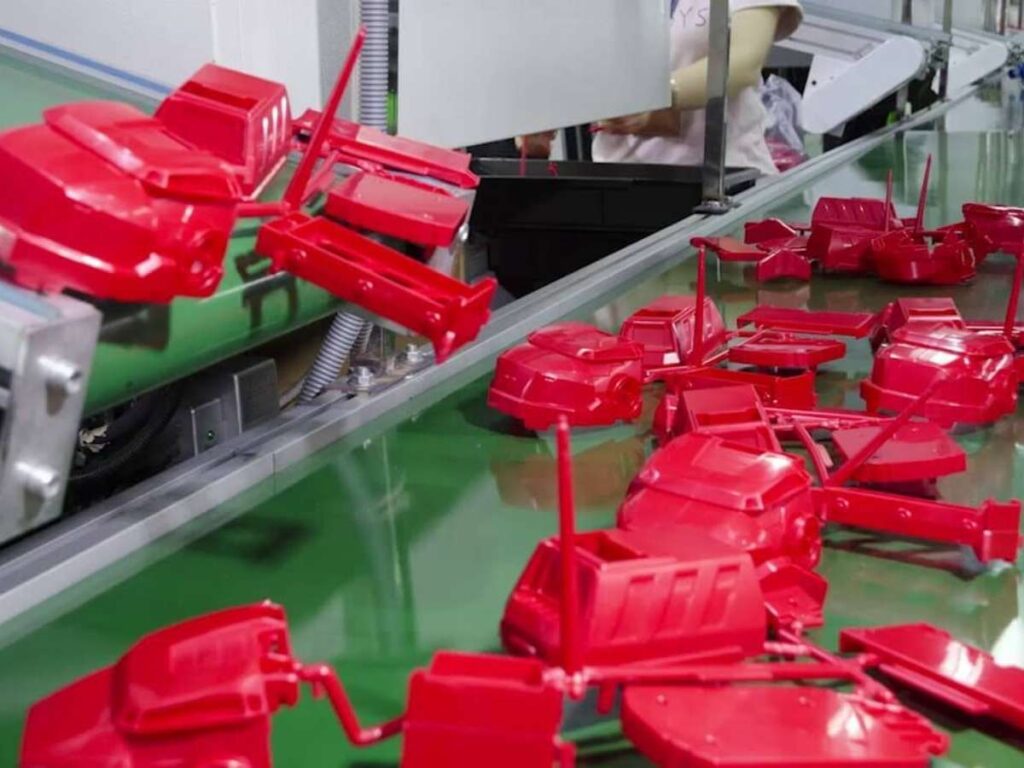Top 8 Benefits of Injection Molding 2