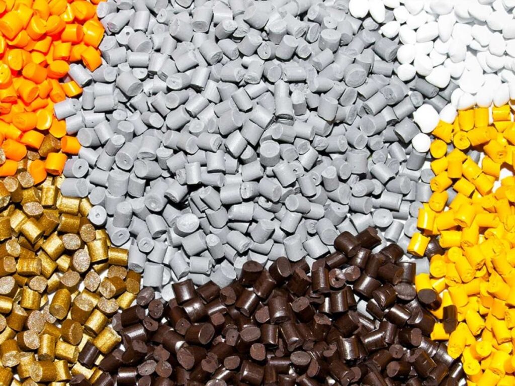 Top 8 Benefits of Injection Molding 3