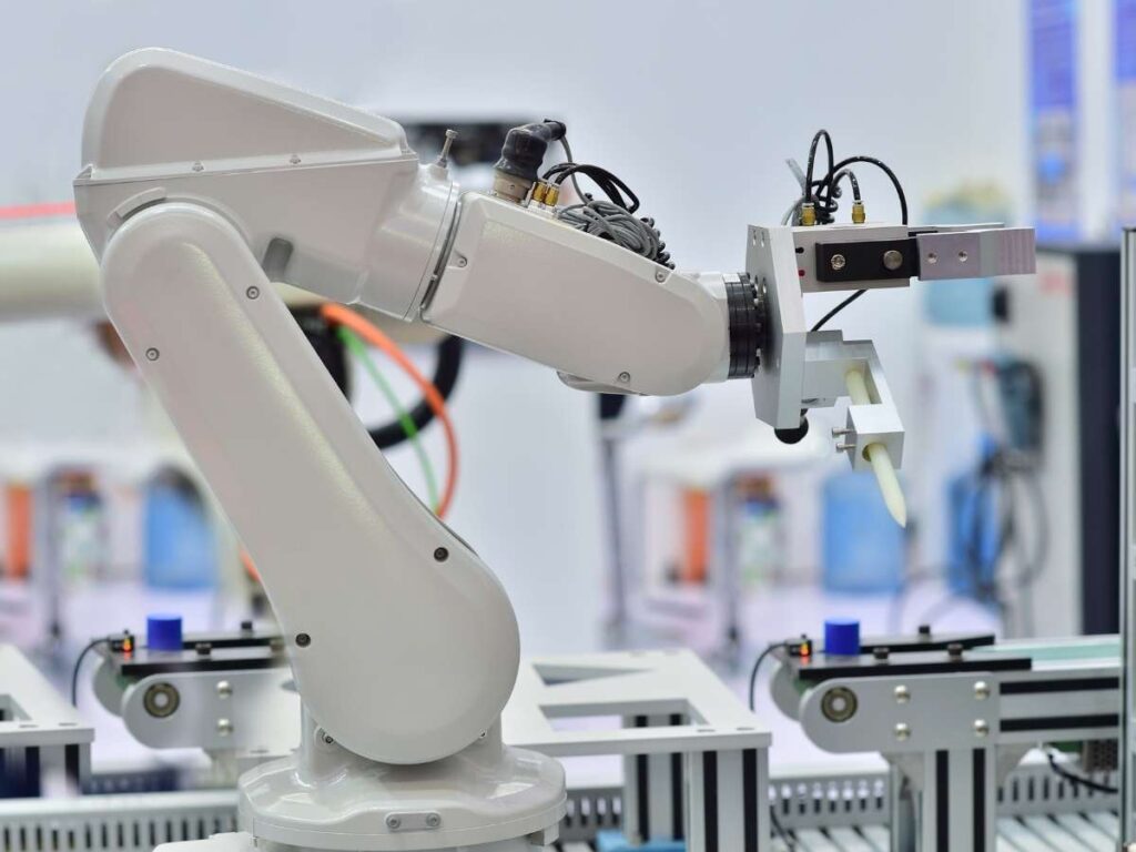 Top 7 Industries Using Sheet Metal Manufacturing 3