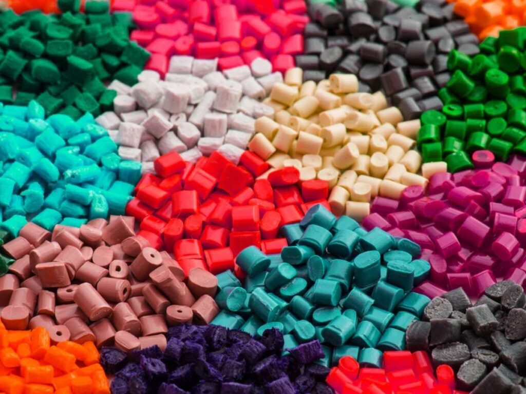 What Plastic Is Used for Injection Molding? 1