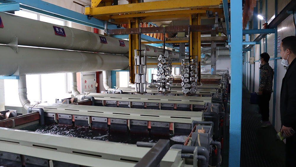 machcncmaster 陽極酸化処理生産ライン（１）