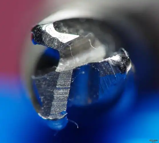 5 Common CNC Machining Problems – and How to Prevent Them 4 5 Common CNC Machining Problems – and How to Prevent Them 3